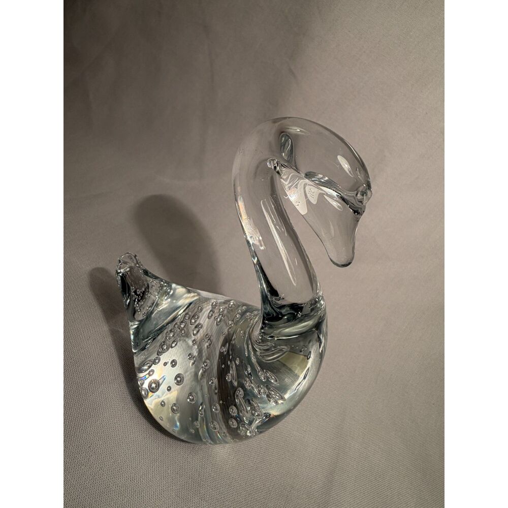 Vintage Controlled Bubble Clear Art Glass Swan Figurine - Taiwan R.O.C. Paperwei